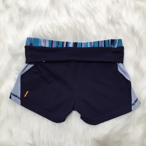 Lucy Foldover Shorts - Picture 5 of 5